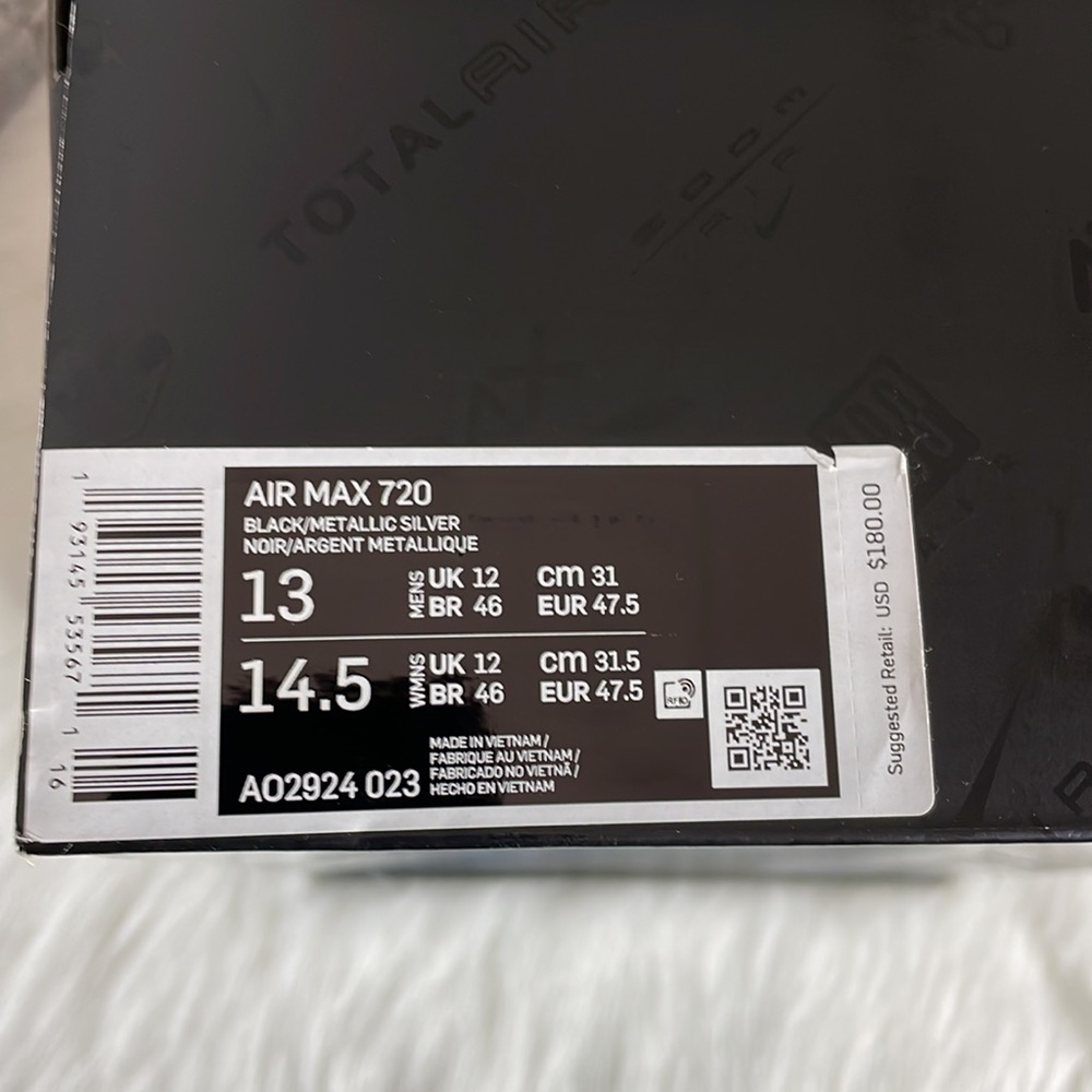 🔥🔥🔥Air Max 720 Size: 13🔥🔥🔥 - Picture 11 of 11
